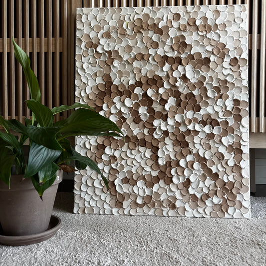 Beige Dots (55x46 cm)