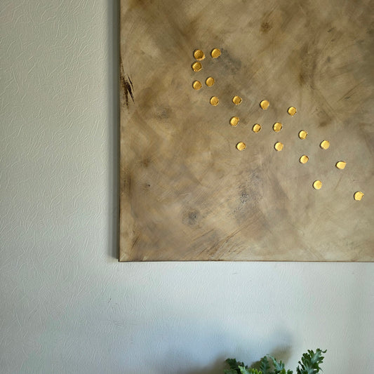 Gold Dots (100x81 cm)