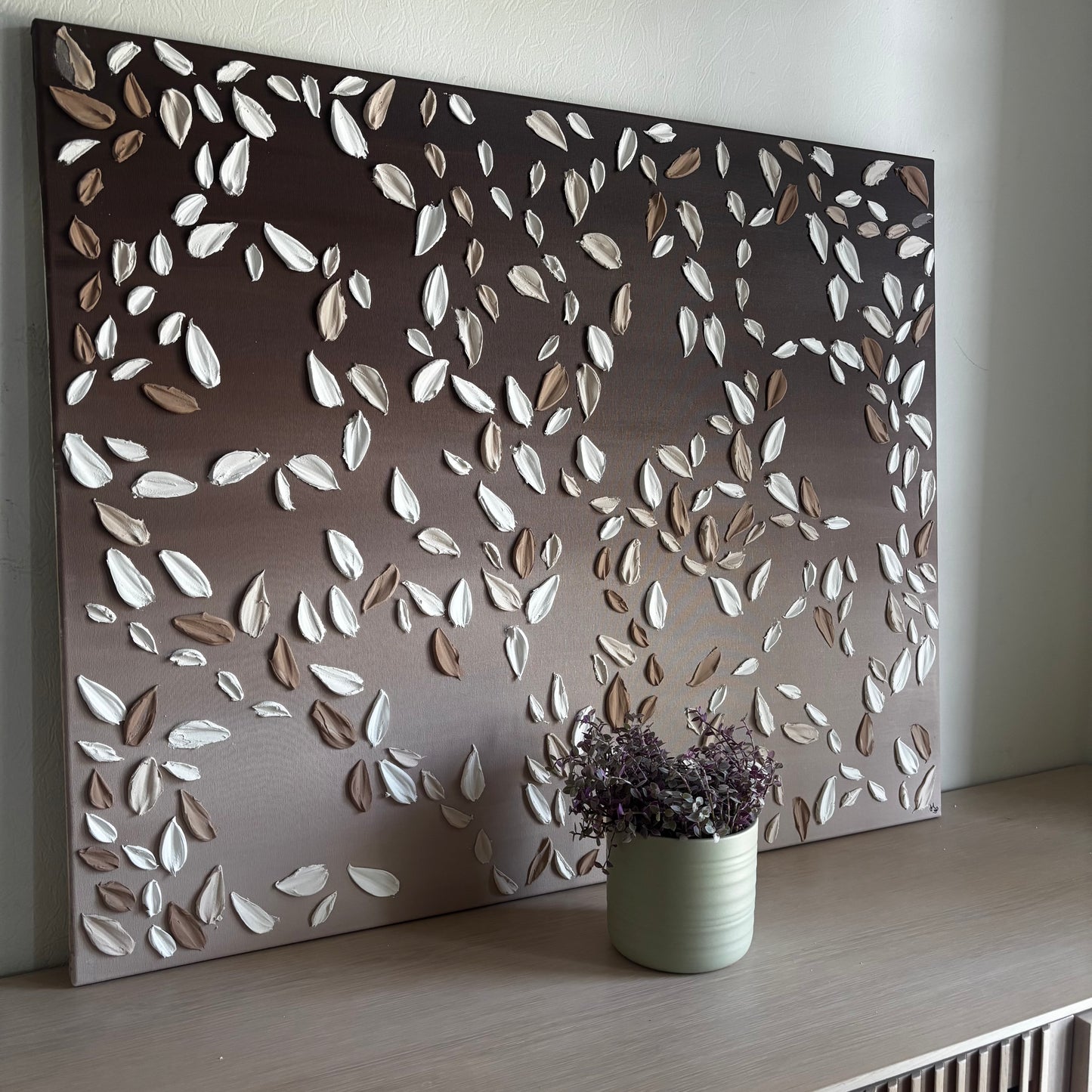 Mocha Petals (100x81 cm)